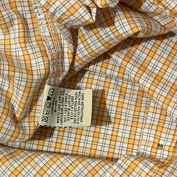 Drake Performance Gear  Men’s Size: Medium  Worn twice maybe. Vented back. - Picture 3 of 3